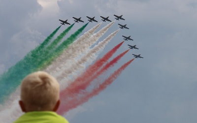 Jak w latach ubiegłych, można będzie podziwiać umiejętności pilotów.