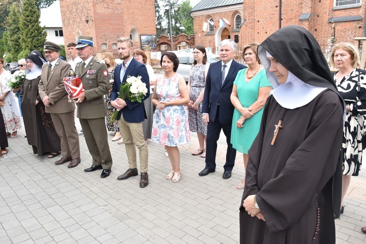 Przasnysz. Wprowadzenie relikwii bł. Marii Teresy Kowalskiej