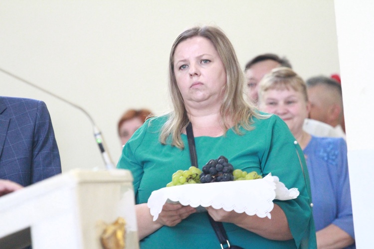 Wieńce z sanktuarium w Borkach