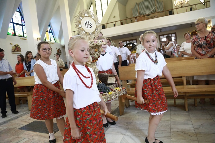 Wieńce z sanktuarium w Borkach