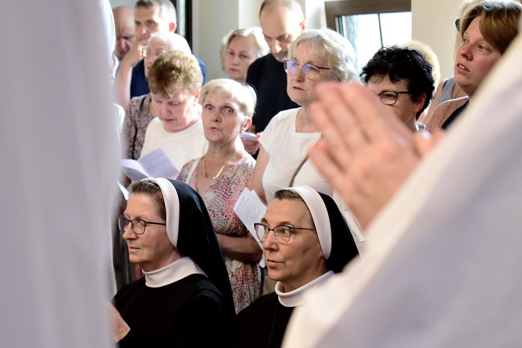 Spręcowo. Nawiedzenie relikwii św. Teresy od Dzieciątka Jezus