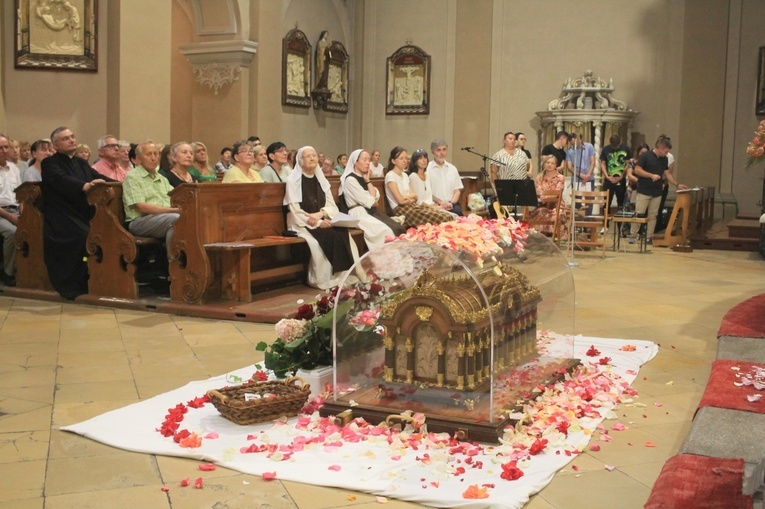 Strzeleckie spotkania ze św. Tereską z Lisieux