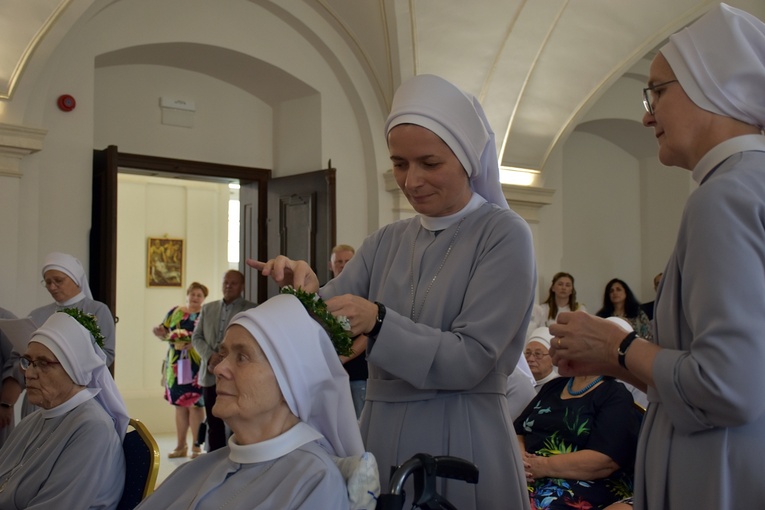 Złote i diamentowe jubileusze profesji zakonnej u sióstr boromeuszek