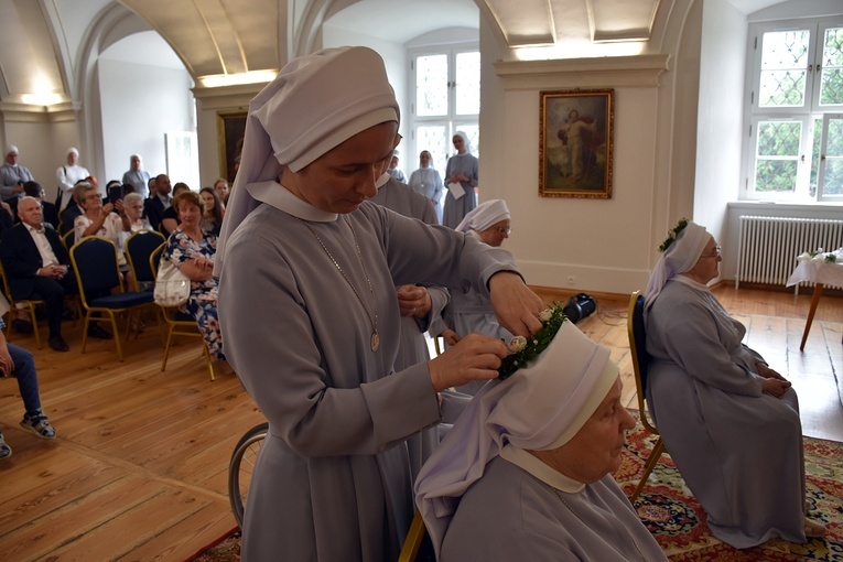 Złote i diamentowe jubileusze profesji zakonnej u sióstr boromeuszek