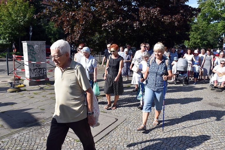 XVIII Międzyparafialna Pielgrzymkę do kościoła pw. NMP Częstochowskiej