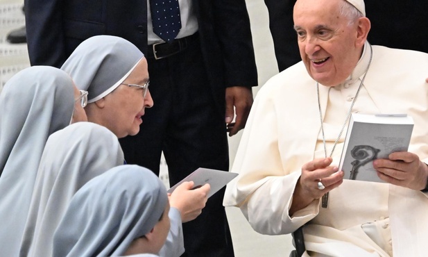 Papież: Chrystus jest Bogiem teraźniejszości, a nie wspomnieniem przeszłości