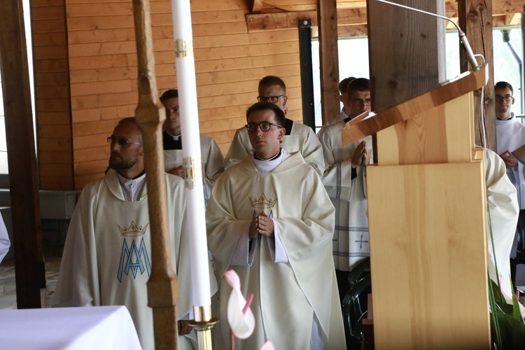 Niedziela w Pasierbcu