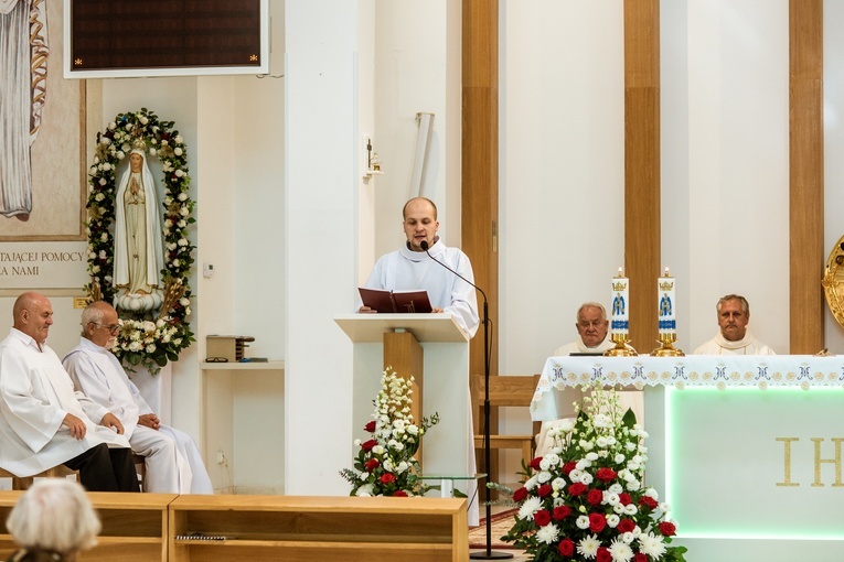 Poświęcenie kaplicy wieczystej adoracji