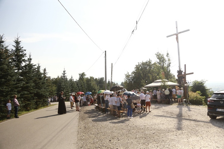 Droga Krzyżowa na Góry Jamnickie