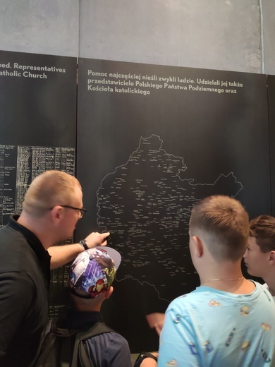 Świniarsko. Oaza młodych