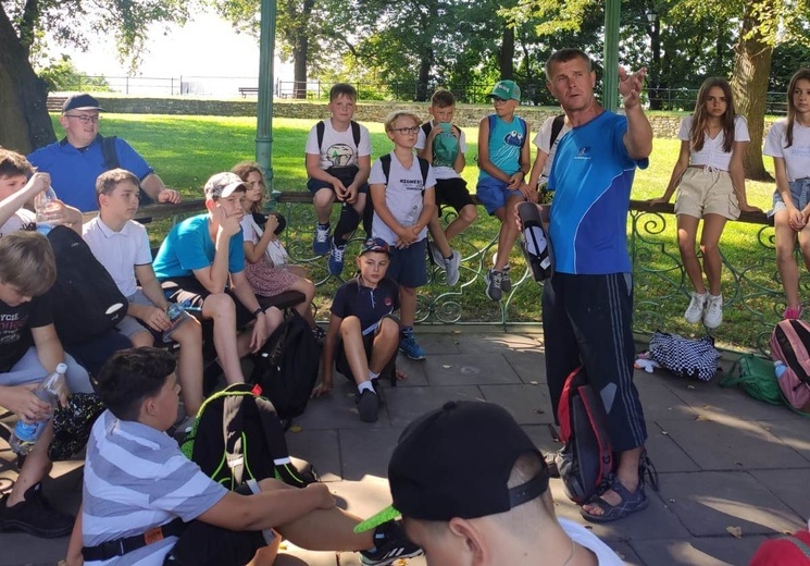 Świniarsko. Oaza młodych