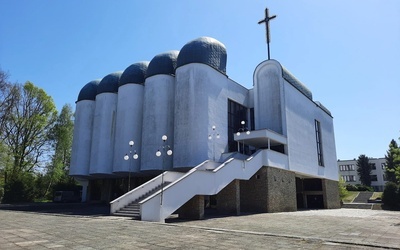 Jastrzębie-Zdrój. Abp Skworc przewodniczył Mszy w rocznicę porozumienia jastrzębskiego