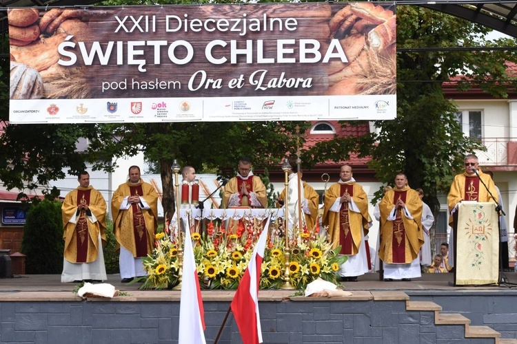 Msza Święta na Placu Kazimierza.