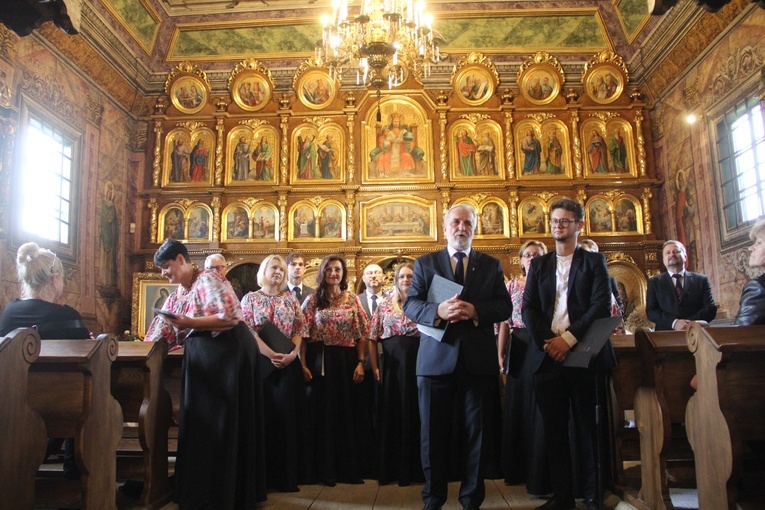 Kwiatoń. Cerkiew z listy UNESCO