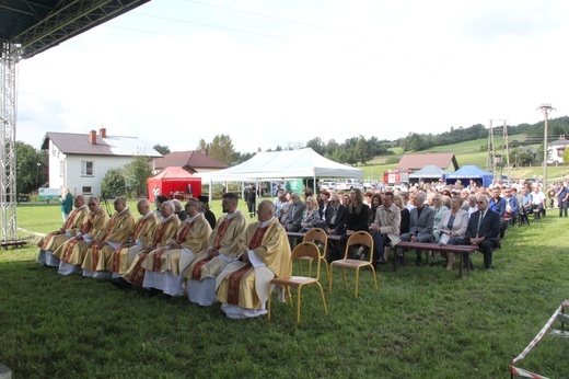 Kwiatoń. Cerkiew z listy UNESCO