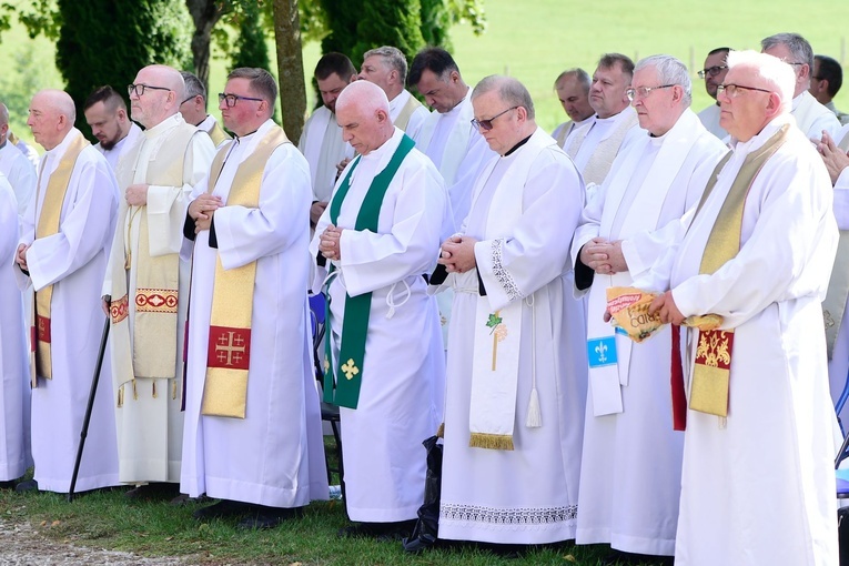 Gietrzwałd. Spotkanie kapłanów warmińskich
