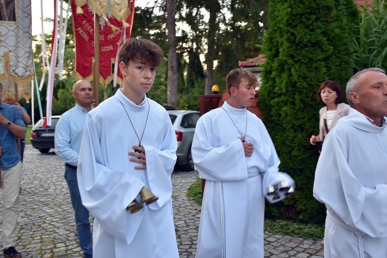 Odpust w parafii Narodzenia NMP w Smolcu