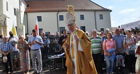 Abp Gądecki - skępska katecheza o małżeństwie i ochronie życia