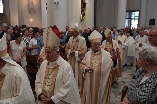 100 lat „Gościa Niedzielnego” – Msza św. w katowickiej archikatedrze, cz. II