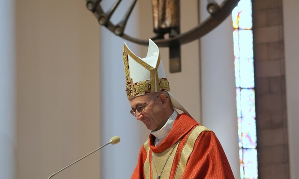 Homilię do katechetów wygłosił abp Adrian Galbas.