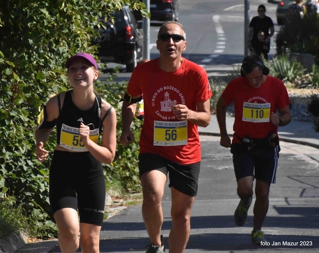 W Żaganiu pobiegli do Bożego Grobu
