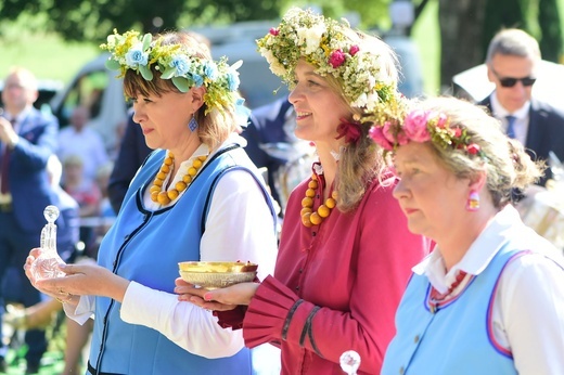 Gietrzwałd. Odpust Narodzenia NMP