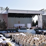 Beatyfikacja rodziny Ulmów w Markowej - pielgrzymi z całej Polski na Mszy św.