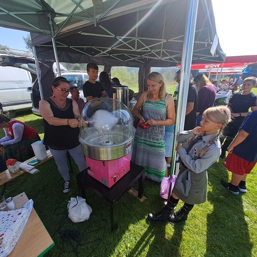 Dożynki Parafialne w Miętustwie