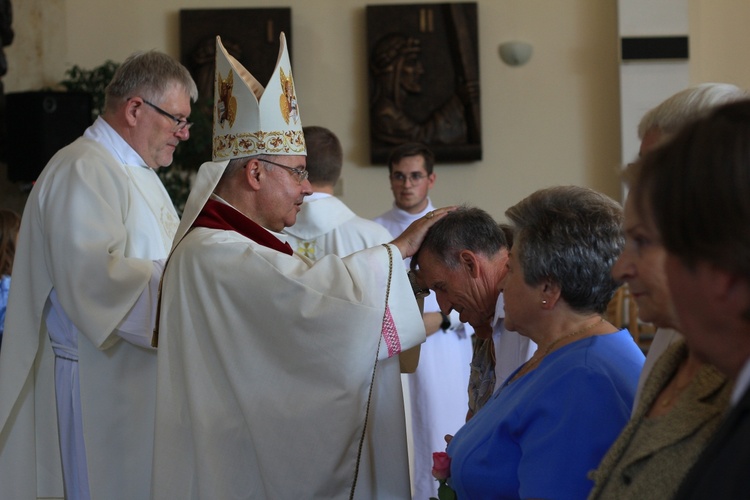 Pielgrzymka złotych jubilatów małżeńskich