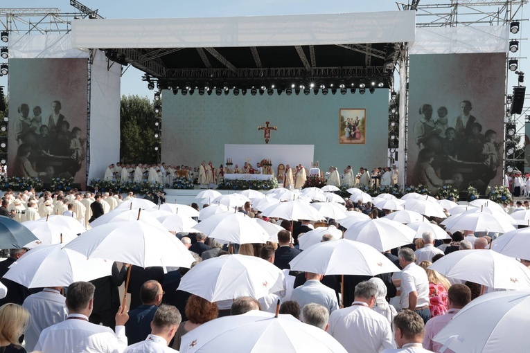 Beatyfikacja rodziny Ulmów w Markowej