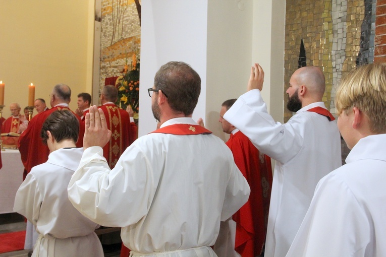 Tarnów. 25-lecie parafii filipinów