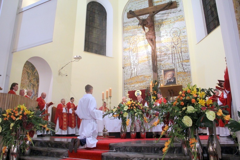 Tarnów. 25-lecie parafii filipinów