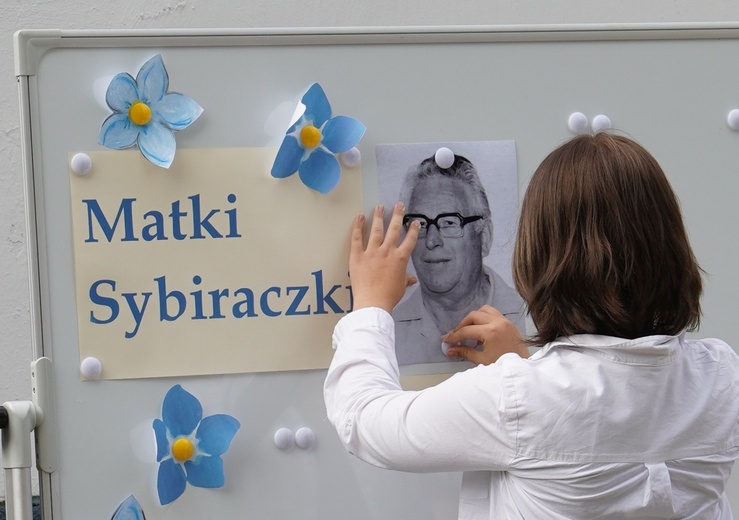 Niezapominajki dla Matek Sybiraczek