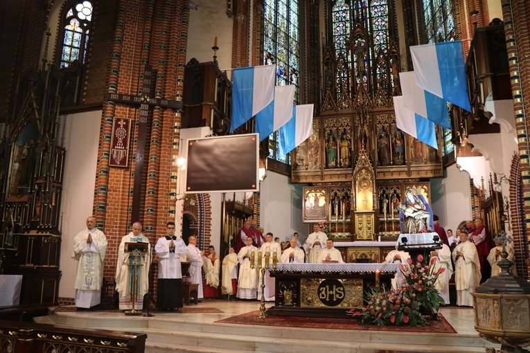 Odpust w sanktuarium Matki Bożej Bolesnej w Wałbrzychu