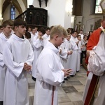 Wręczenie krzyży ceremoniarza