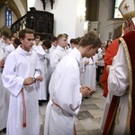 Wręczenie krzyży ceremoniarza