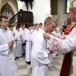 Wręczenie krzyży ceremoniarza