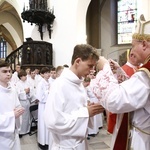 Wręczenie krzyży ceremoniarza