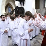 Wręczenie krzyży ceremoniarza