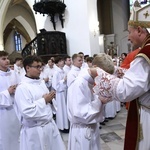 Wręczenie krzyży ceremoniarza