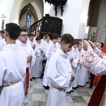 Wręczenie krzyży ceremoniarza