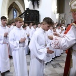 Wręczenie krzyży ceremoniarza