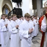 Wręczenie krzyży ceremoniarza