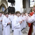 Wręczenie krzyży ceremoniarza