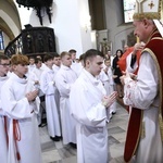 Wręczenie krzyży ceremoniarza