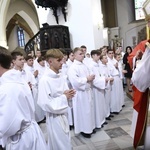 Wręczenie krzyży ceremoniarza