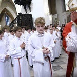 Wręczenie krzyży ceremoniarza