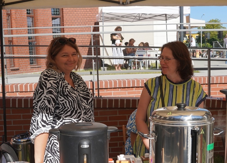 Festyn parafialny we Wrocławiu-Strachocinie