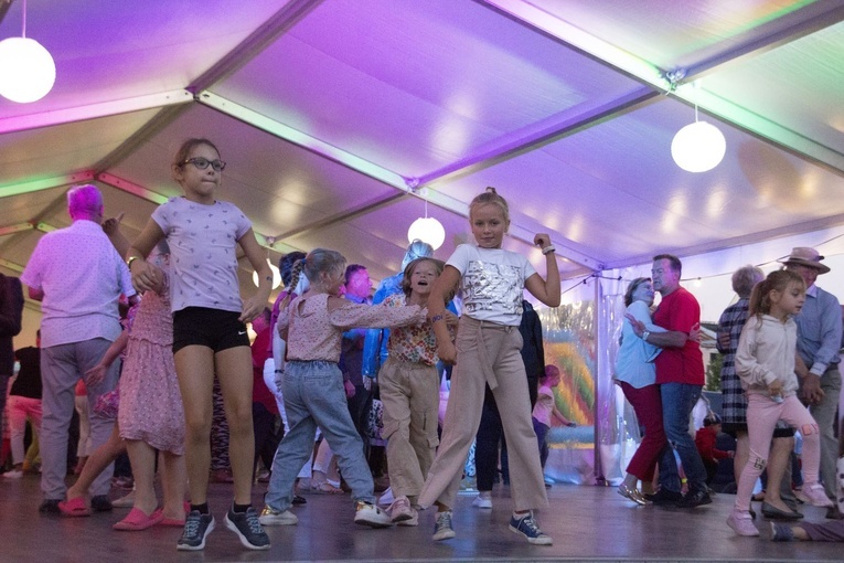 Uroczysta karczma piwna