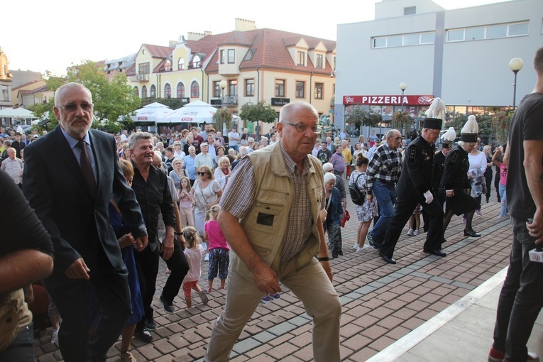 Uroczysta karczma piwna